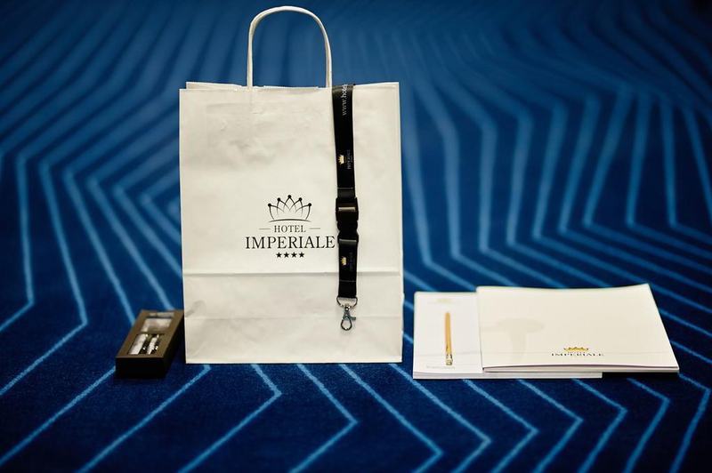 Hotel Imperiale Освенцим Экстерьер фото